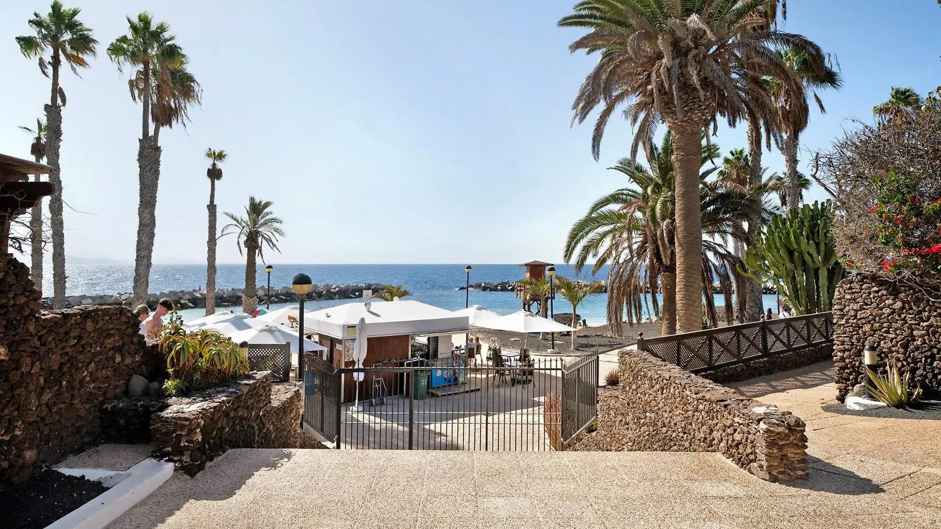 Playa Flamingo 19 location